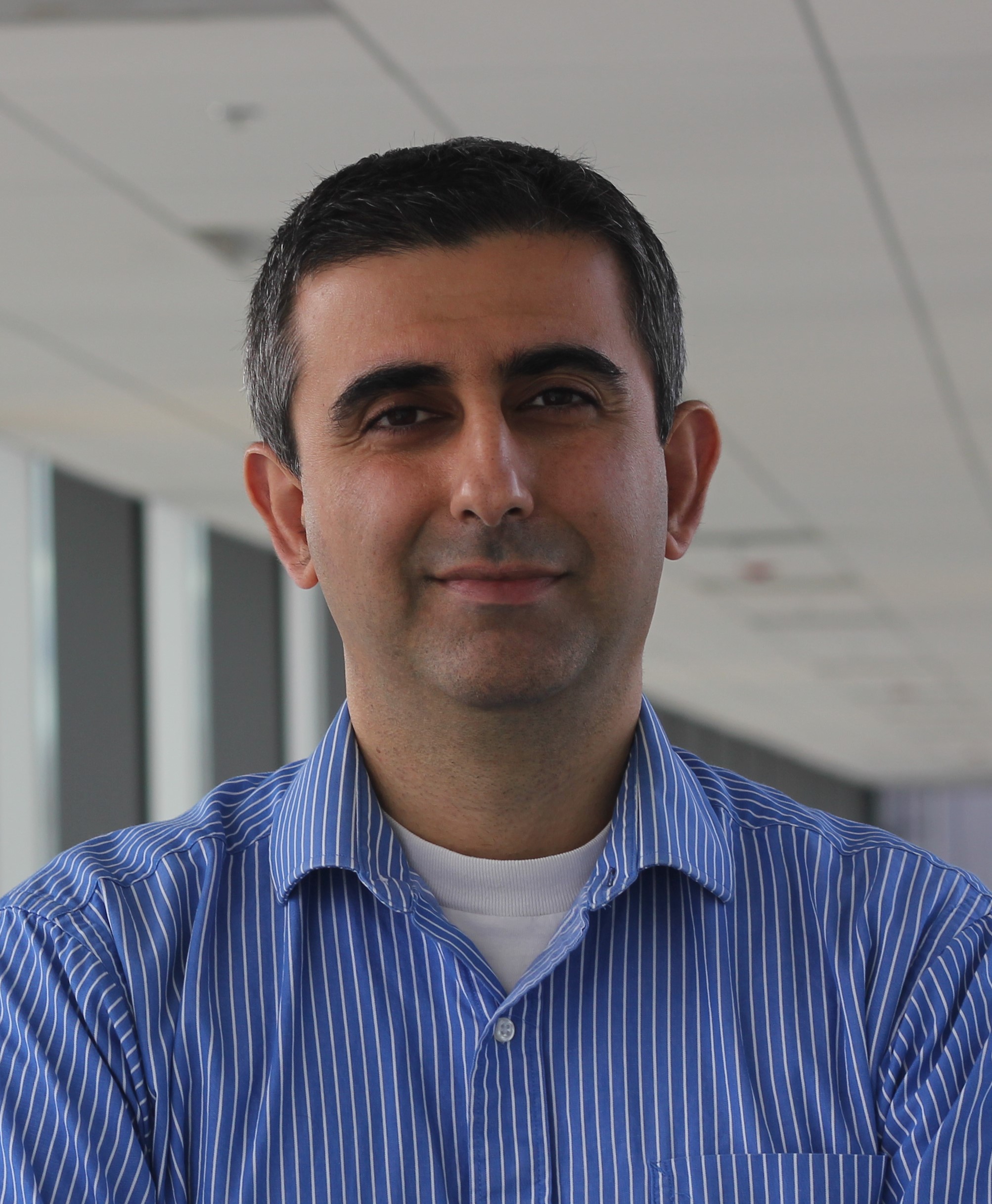 Photo of Ehsan Hashemi